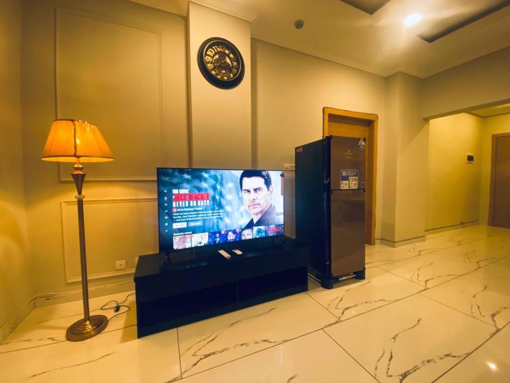Holidazzle Serviced Apartments Bahria Town Rawalpindi Luaran gambar